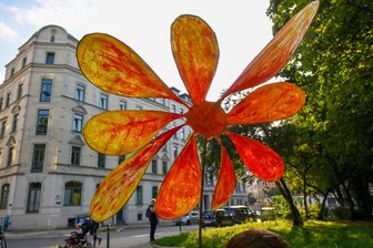 Hang zur Kultur: Der Chemnitzer Sonnenberg mit Lichtblicken und einigen Wolken - Die Sonne hat dem Stadtteil einst den Namen gegeben.
