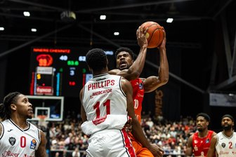 Happy End aus der Wundertüte: Wie die Niners Chemnitz das Spiel gegen Würzburg gedreht haben - Victor Bailey machte sein bisher bestes Spiel im Trikot der Niners Chemnitz und steuerte starke 20 Punkte zum Sieg gegen die Würzburg Baskets bei.