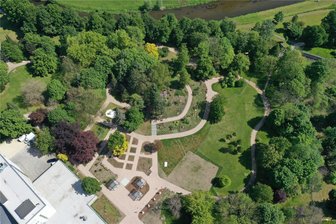 Happy End im verflixten siebten Jahr: Park „Neue Welt“ in Zwickau blüht wieder auf - Der ehemalige Konzertpark im Park „Neue Welt“ wurde nach historischem Vorbild neugestaltet.