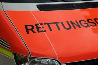 Hartenstein: Buggy von Auto erfasst - Kleinkind schwer verletzt -