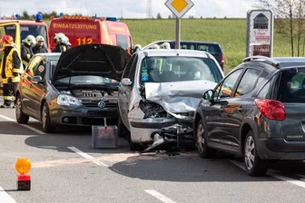 Hartenstein/Thierfeld: Unfall auf der S255 sorgte für Rückstau bis auf die A72 -