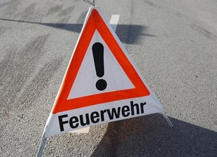 Hartha: Sattelzug fängt Feuer -