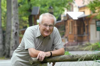 Hartwig Albiro: Ein letzter Applaus für den großen Theatermann - Hartwig Albiro im Chemnitzer Zeisigwald wo er oft anzutreffen war.