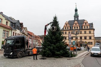 Haus am Peniger Markt versteigert - Ein am Markt in Penig gelegenes Wohn- und Geschäftshaus ist versteigert worden.