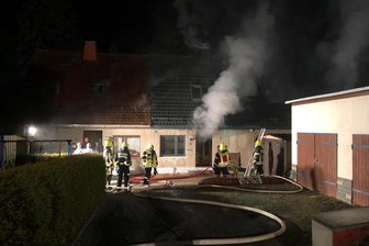 Hausbrand in Zschopau - Einbrecher legten Feuer -