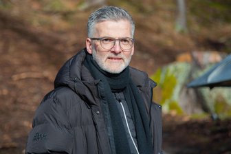 Haushalt Bad Elster beschlossen: Mit Schmerzen auf Kurs - Olaf Schlott (Unabhängige Bürgerschaft), Bürgermeister von Bad Elster, steht in seiner Stadt vor einem finanziellen Kraftakt.