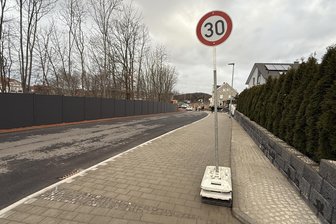 Havarie in Frankenberg: Wasserleitung zerstört - An der Amalienstraße (hier eine frühere Aufnahme) muss eine Trinkwasserleitung repariert werden.
