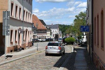 Havarie in Rochlitz: Sperrung rund um die Fischergasse 1 - Die Rochlitzer Kunigundenstraße wird wegen einer Havarie im Bereich Fischergasse gesperrt.