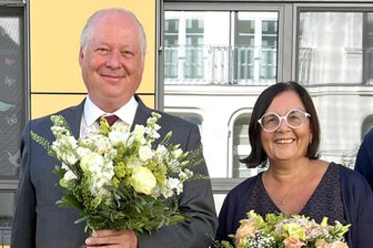HBK Zwickau: Neuer Chefarzt der Psychiatrie - Wechsel: Dipl.-Med. Cornelia Stefan übergibt die Chefarzt-Stelle an Dr. med. Andreas Richterich.