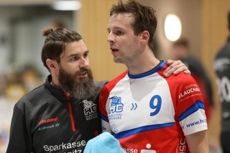 HC-Team muss in Zwangspause - Co-Trainer Oliver Pflug und Vize-Kapitän Franz Schmidt vom HC Glauchau/Meerane werden wie ihre Teamkameraden für längere Zeit nicht auf dem Parkett zu sehen sein. 