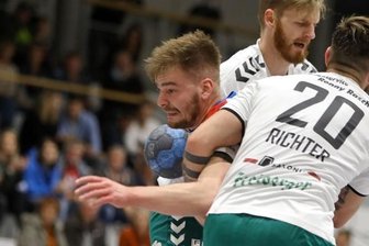 HC-Team steht vor ungewissen Wochen - HC-Rückraumspieler Hagen Ludwig und seine Teamkollegen müssen am Samstag in Pirna antreten.