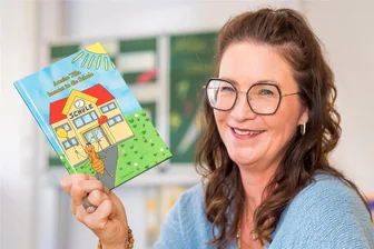 Heidersdorferin schreibt zweite Geschichte über die Ameise Tilla - Jeannette Zeise mit ihrem jüngsten Buch.