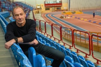 Heiko Schinkitz: "Natürlich ist Chemnitz eine Sportstadt" - Heiko Schinkitz in seinem zweiten Wohnzimmer, der Leichtathletikhalle im Sportforum. 