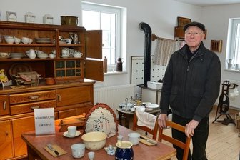 Heimathaus in Altmittweida droht das Aus - Hans Steinhoff in der Heimatstube Altmittweida. Der Senior hat mit weiteren Engagierten allerhand Interessantes zur Dorfgeschichte zusammengetragen. Doch dem Verein fehlt der Nachwuchs.