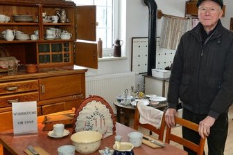 Heimathaus in Altmittweida droht das Aus - Hans Steinhoff in der Heimatstube Altmittweida. Der Senior hat mit weiteren Engagierten allerhand Interessantes zur Dorfgeschichte zusammengetragen. Doch dem Verein fehlt der Nachwuchs.