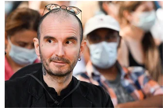 Heimlich Schädelknochen in Dresden entnommen: Mark Benecke über mögliche Beweggründe der Beschuldigten - Der bekannte Kriminalbiologe Mark Benecke (alias „Dr. Made“) hat sich zum Fall der in Dresden unerlaubt entnommenen Schädelknochen geäußert.