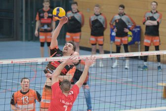 Heimvorteil soll sich für Zschopaus Regionalliga-Volleyballer in der Rückrunde auszahlen - Auf der Mitte gehört Nils Kindel zu den Zschopauer Stammkräften.
