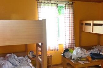 Heiß begehrt: Jugendherberge Falkenhain - In diesem Vierbettzimmer übernachten gerade Schüler auf Klassenfahrt.