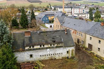 Heißer Flirt im Kalten Krieg: Wie es vor 55 Jahren in Olbernhau zu einer heiklen Romanze kam - Das Internat der ehemaligen Lehrwerkstatt in Olbernhau steht auf der Abrissliste. Das Gebäude ist auch mit der Geschichte einer besonderen Begegnung verbunden.