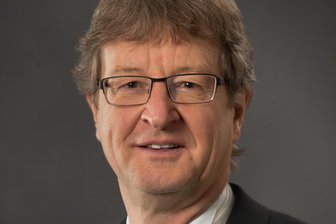 Heiteres Rosenmontagskonzert in Wüstenbrand - Professor Martin Strohhäcker ist am Rosenmontag in der Kirche Wüstenbrand zu Gast.
