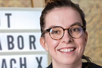 Helfer oder Spione? Chemnitzer Forscherin deckt auf, was Sensoren über unser Zuhause verraten - Die Chemnitzer Wissenschaftlerin Karola Köpferl warnt vor mangelndem Problembewusstsein und Verständnis im Umgang mit Sensordaten in den eigenen vier Wänden. Nun sucht sie Freiwillige für ein Experiment.