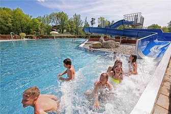 Herbertbad in Wilkau-Haßlau öffnet erstmals am Brückentag - Das Herbertbad öffnet am Freitag, 19. Mai, seine Türen. Foto: Ralph Köhler