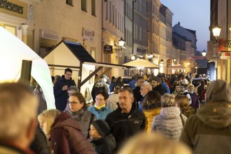 Herbstlicher Höhepunkt zum Start ins Wochenende: Lichternacht verzaubert Stadt im Erzgebirge - Die Annaberger Lichternacht erlebt am Freitag ihre 13. Auflage.