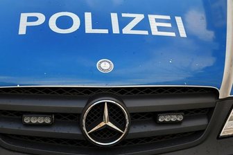 Herrenloser Koffer auf Brücke gefunden -