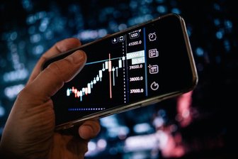 Heute Expertengespräch: Wohin mit dem Geld in Krisenzeiten? - 