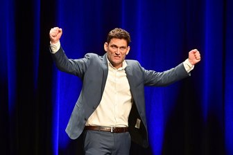 „Heute Show“-Star im Vogtland: „Ich erzähle, was mir in der Birne rumpelt“ - Satire hat für den Kabarettisten Christian Ehring eine therapeutische Wirkung.