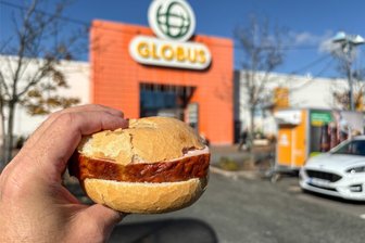 „Hier wird man satt für wenig Geld“: Was die Globus-Schließung in Chemnitz für die Leberkäse-Semmel bedeuten wird - Ein ordentliches Stück Fleischkäse, ein Brötchen: Mehr braucht es manchmal nicht, um Menschen glücklich zu machen.