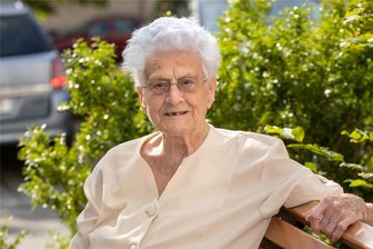 Hildegard Lorbeer feiert in Plauen ihren 100. Geburtstag: Ihr Rezept für ein langes Leben - Hildegard Lorbeer feiert am Samstag ihren 100. Geburtstag.
