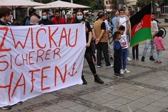 Hilfe für Afghanen gefordert - Zwickau soll ein sicherer Hafen für Geflüchtete aus Afghanistan werden, so die Forderung.