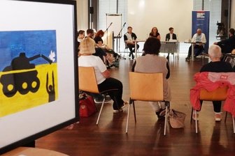 Hilfe für die Ukraine stößt an ihre Grenzen - Eine Diskussion rund um die schon geleistete und die noch benötigte Hilfe für die Ukraine fand im Horchmuseum statt.