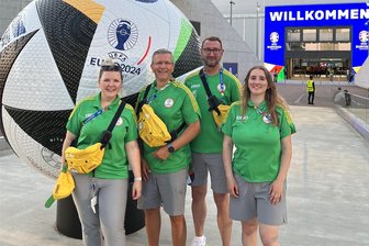 Himmelblaue Delegation mischt bei der EM mit - Due CFC-Helfer Vicky Köpnick, Torsten Köpnick, Bernd Häsler und Katja Fischer (v.l) sind derzeit in Leipzig im EM-Einsatz.