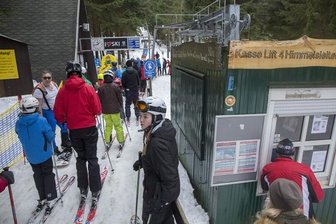 Himmelsleiter: Schlepplift am Fichtelberg wieder in Betrieb - 
