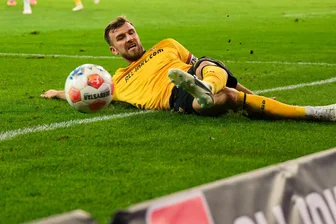 Hirnblutung: Not-Operation bei Dresden-Profi Bünnning - Lars Bünning von Dynamo Dresden musste sich einer Hirn-Operation unterziehen und fällt lange aus. (Archivbild)
