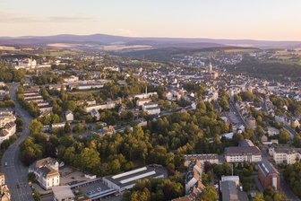 Historische Stadtführung im Erzgebirge: Textilindustrie im Fokus - Annaberg-Buchholz: Die Stadt war mit ihren kunstvollen Textilien weit über die Grenzen des Erzgebirges hinaus bekannt.