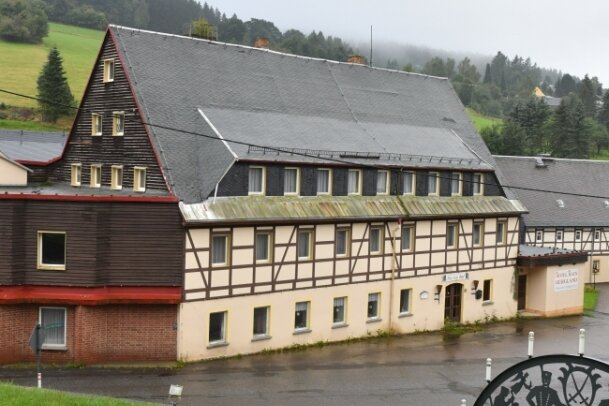 Historisches Erbgericht geht an privaten Bieter - Das alte Erbgericht steht im Zentrum von Rechenberg. 