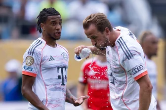 Hitzeprotokoll bei der WM: Experten kritisieren FIFA - Trinkpausen gehören bei der WM im Sommer zum Standard. (Archivbild)