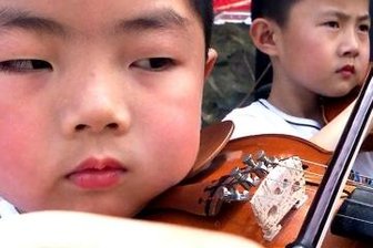 Hoa! Warum die Vogtländer Sachsens Chinesen sind - Chinesische Kinder sind besonders musikalisch.