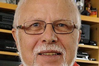 Hobbyhistoriker liest aus über 100 Feldpostbriefen - JoachimKrause - Heimatforscherin Schönberg