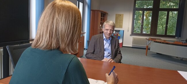 "Freie Presse"-Redakteurin Franziska Pester hat den neuen Rektor der Hochschule Mittweida, Volker Tolkmitt, interviewt. 