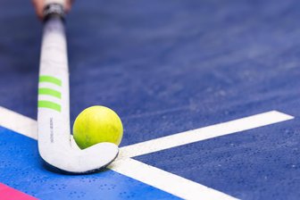 Hockeyteam des SV Motor Meerane kurz vor dem Ziel: Noch ein Punkt fehlt zum Aufstieg in die 2. Bundesliga - Die Hockey-Frauen des SV Motor Meerane spielen bisher eine überzeugende Hallensaison.
