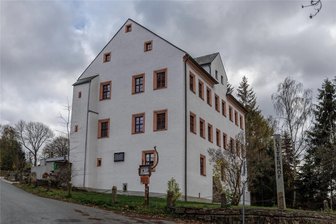 Hölzerne Kunst: Intarsien-Ausstellung öffnet im Lotterhof - Im Lotterhof von Geyer – hier ein Archivbild – wird demnächst eine Intarsien-Ausstellung gezeigt.