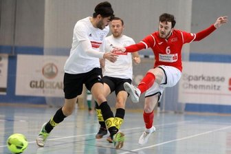 Hohenstein-Ernstthal setzt auf zwei Rückkehrer - Fabian Erler (rechts) zieht ab. Der VfL-Rückkehrer konzentriert sich zunächst auf die Deutsche Futsal-Meisterschaft. 