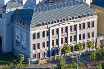 Hohenstein-Ernstthal: Textiles und Motorsportliches unter einem Dach - 