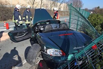 Hohenstein-Ernstthal: Toyota und Porsche zusammengestoßen - 