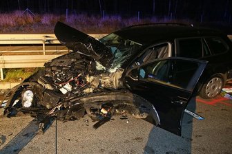 Hohenstein-Ernstthal: Zwei Unfälle auf A4 - sechs Verletzte -