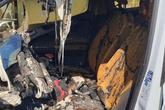 Hohentanne: Fahrgastraum von Lieferauto brennt aus - Der Fahrgastraum des Lieferautos ging am Freitag auf der Straße von Kleinvoigtsberg nach Hohentanne Flammen auf.